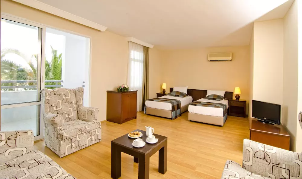 اتاق City Hill Hotel