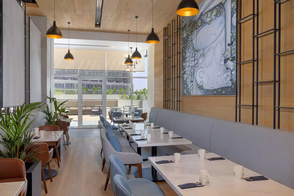 غذا خوری RESIDENCE INN BY MARRIOTT SHEIKH ZAYED