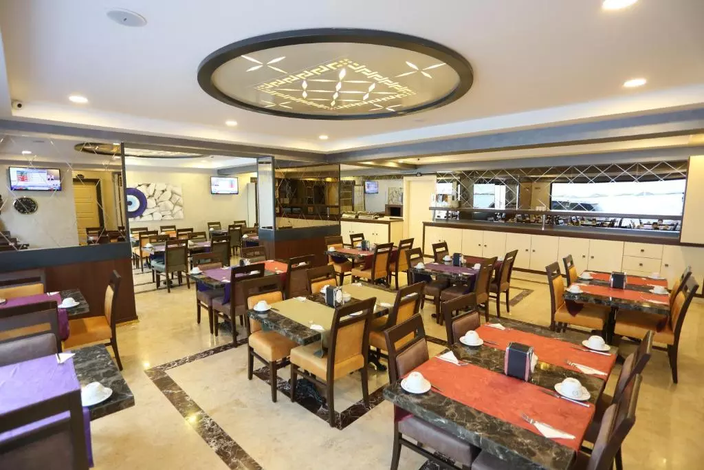 غذا خوری Life Corner Hotel Izmir