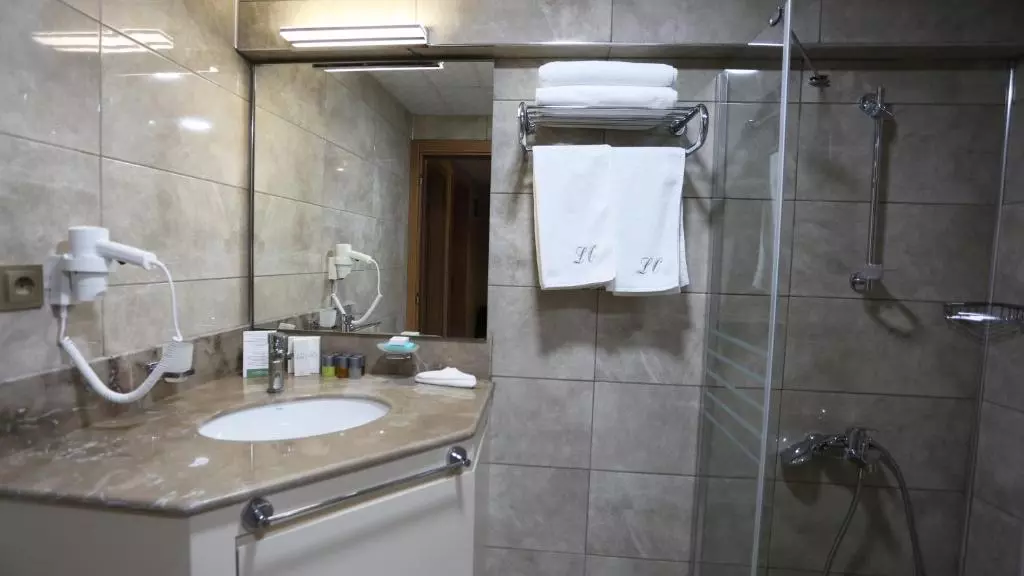 سرویس بهداشتی Life Corner Hotel