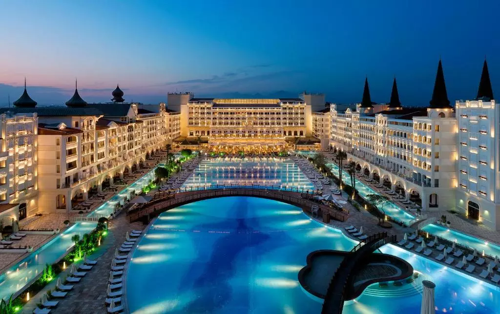 Hotel Titanic Mardan Palace