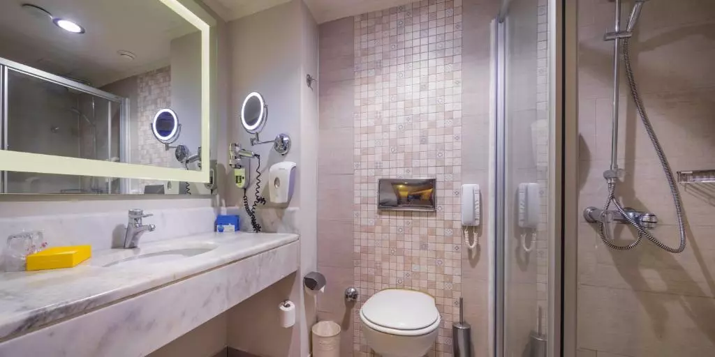 سرویس بهداشتی SELECTUM COLOURS