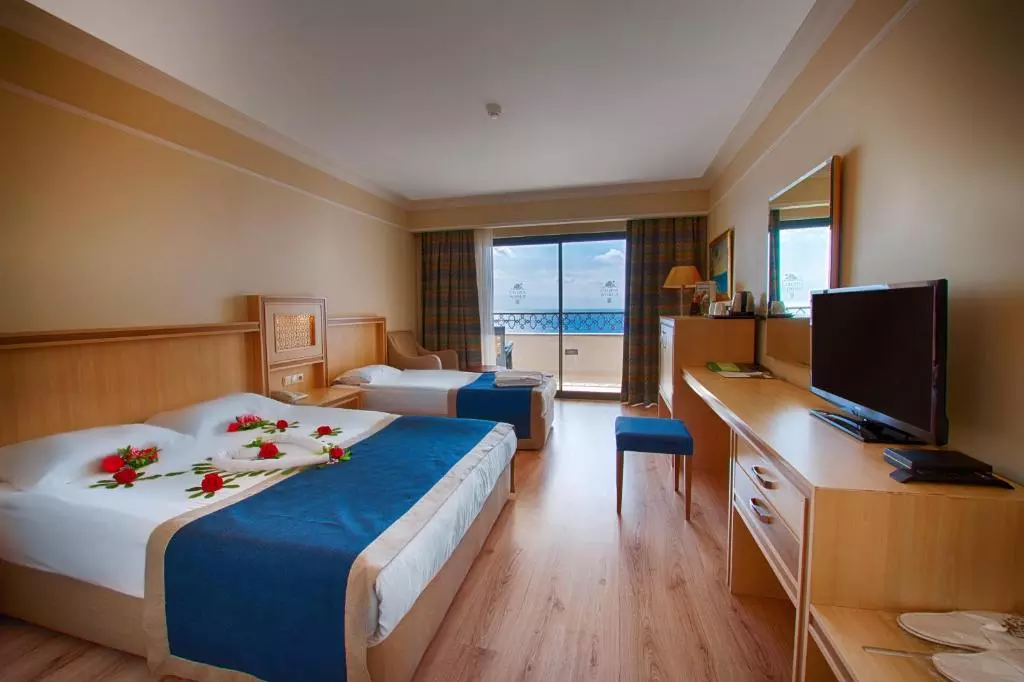 اتاق HOTEL UTOPIA WORLD