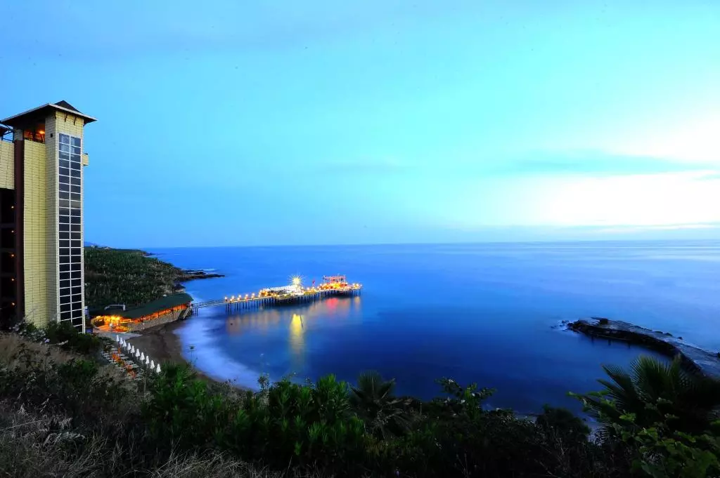 دریا HOTEL UTOPIA WORLD