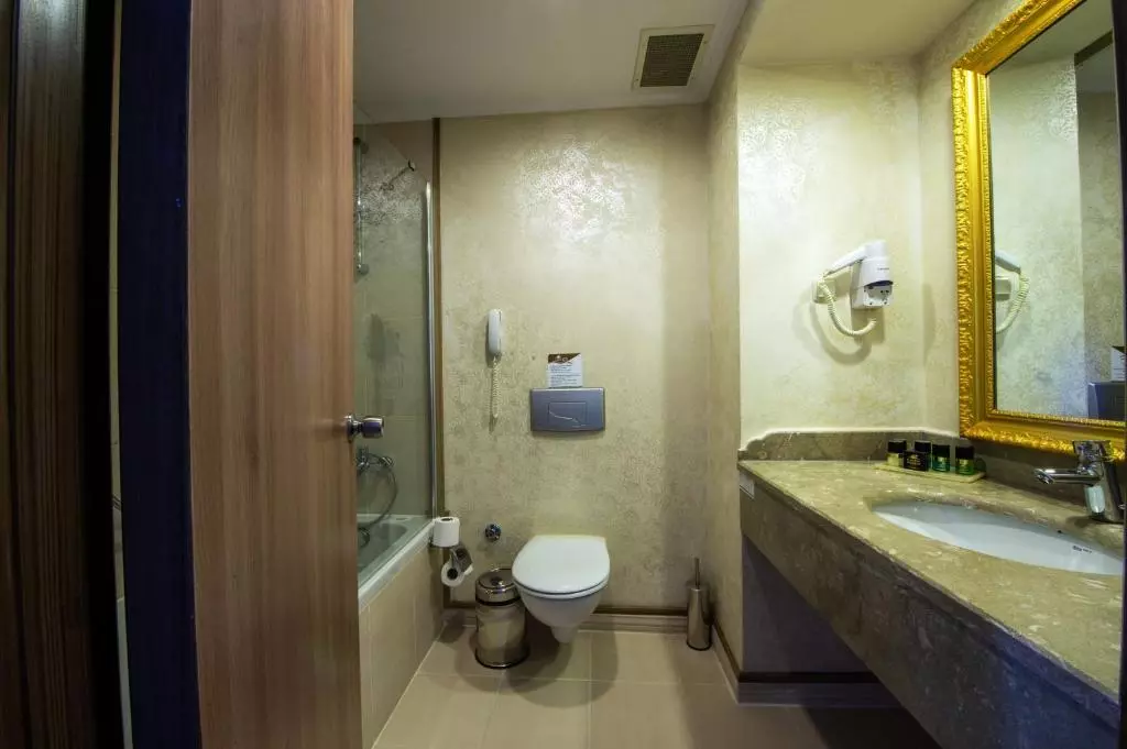 سرویس بهداشتی HOTEL UTOPIA WORLD