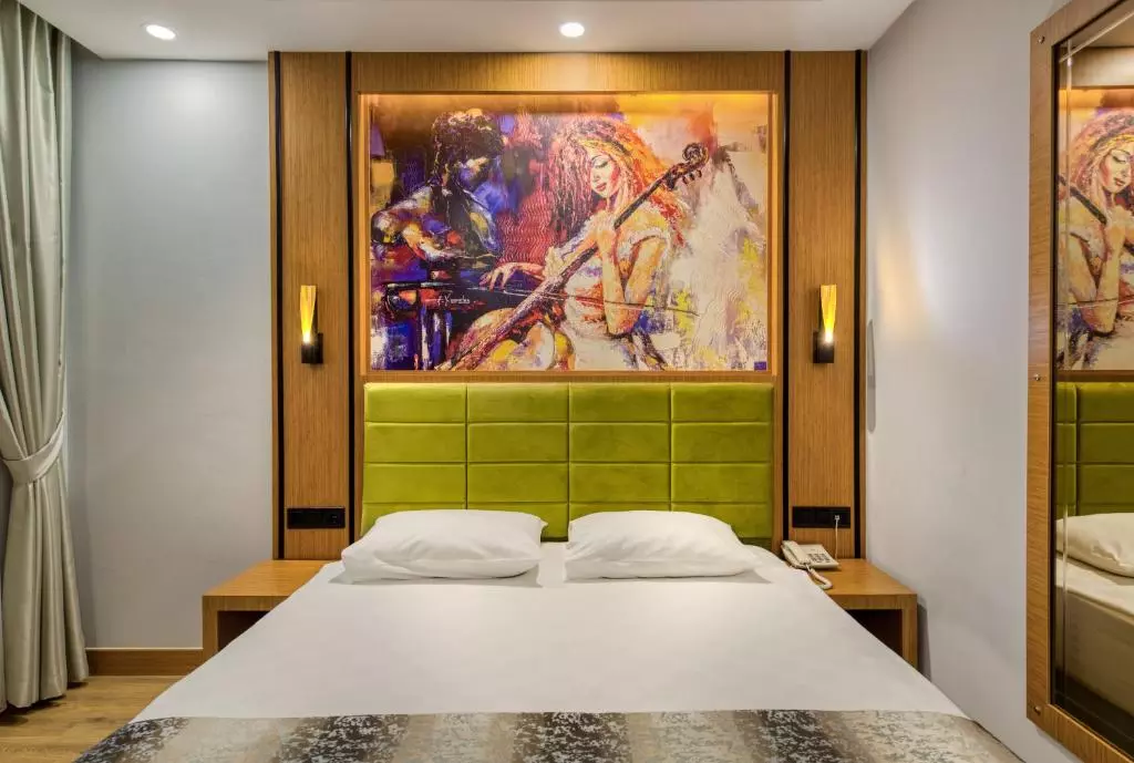 اتاق SEA LIFE BUKET RESORT