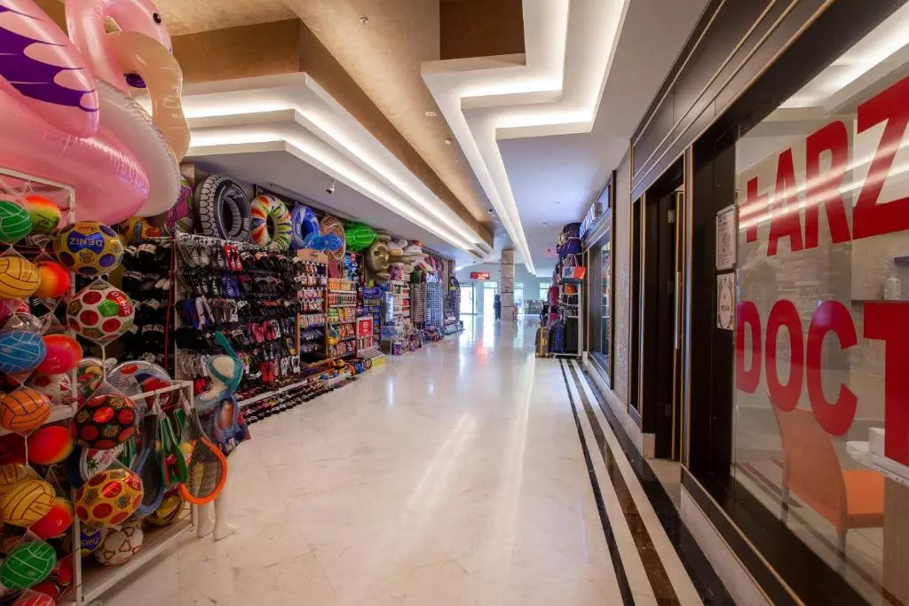 فروشگاه HOTEL HAYDARPASHA PALACE