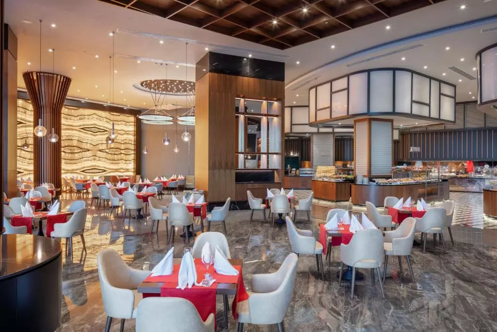 رستوران MYLOME LUXURY RESORT