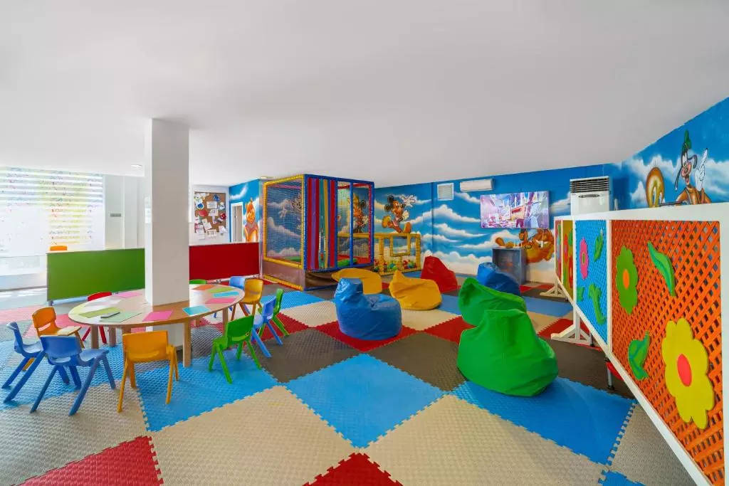 اتاق کودکان JUSTINIANO DELUXE