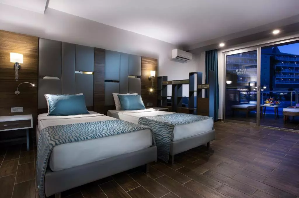 اتاق EFTALIA OCEAN