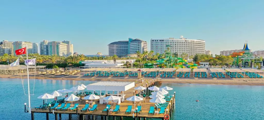 CRYSTAL CENTRO RESORT