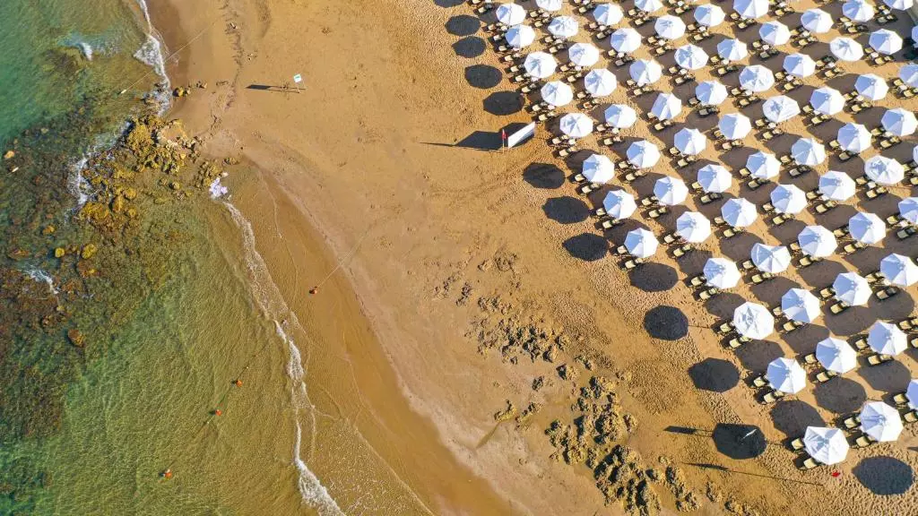 ساحل Crystal Sunset Luxury Resort & Spa