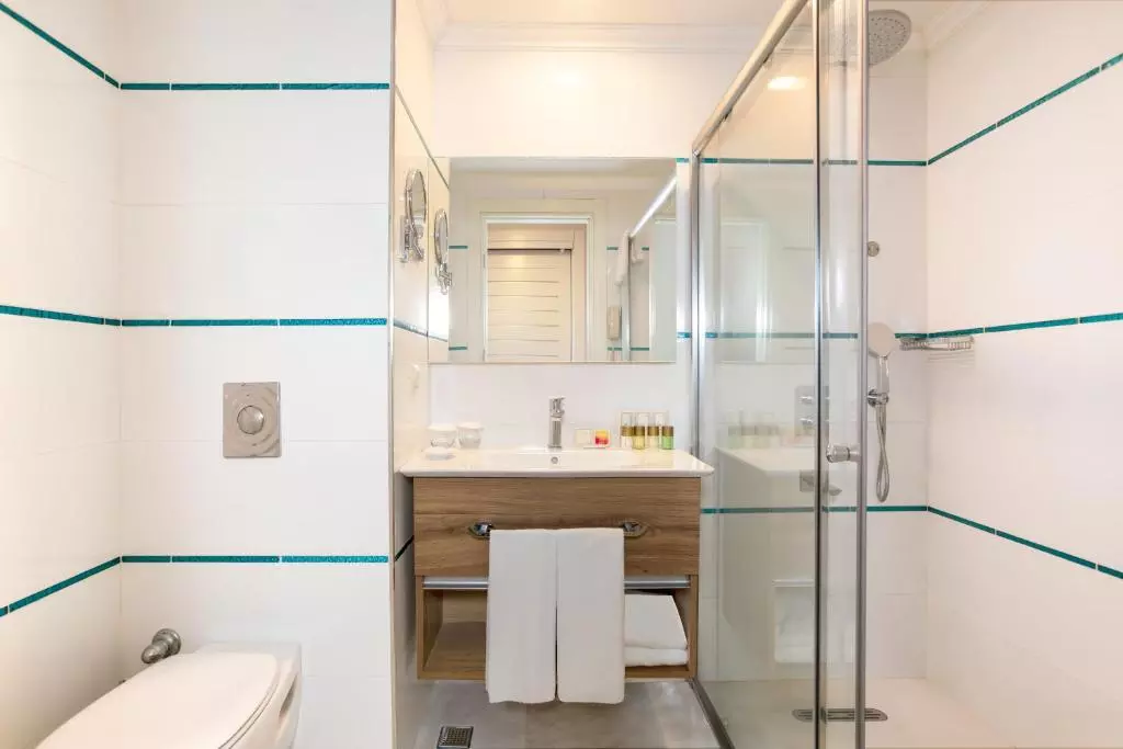 سرویس بهداشتی ORANG COUNTY RESORT KEMER