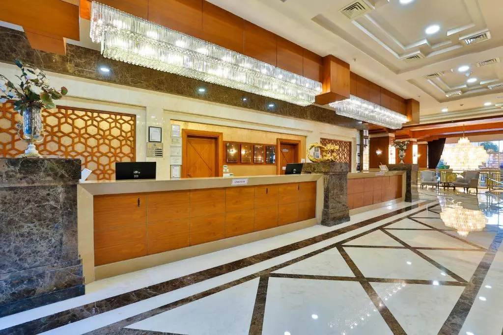 لابی CRYSTAL DELUXE