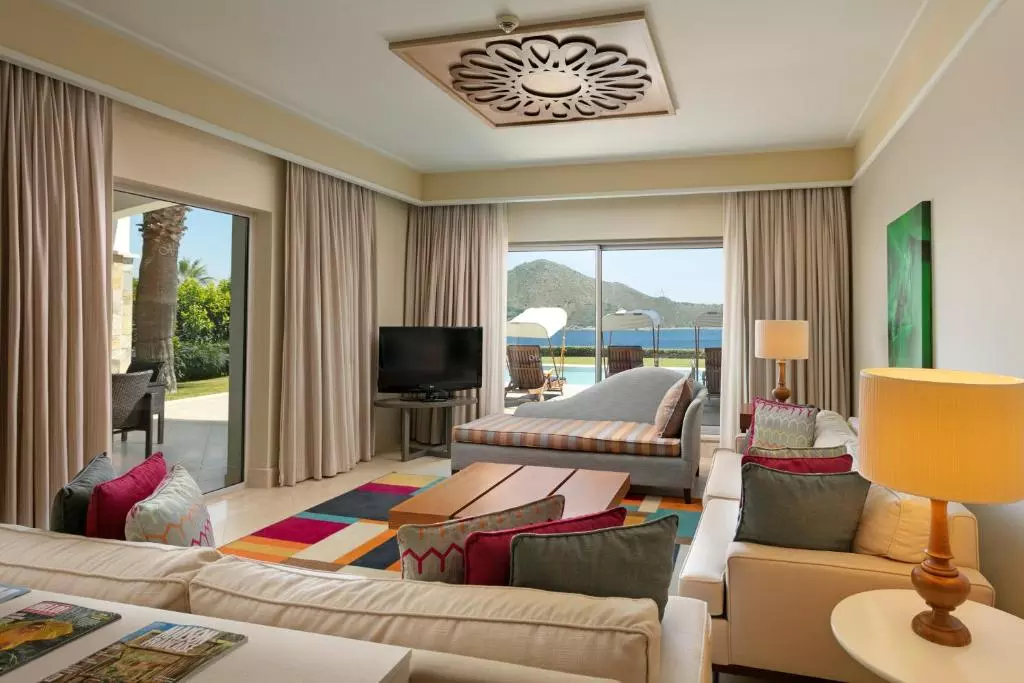 اتاق XANADU ISLAND