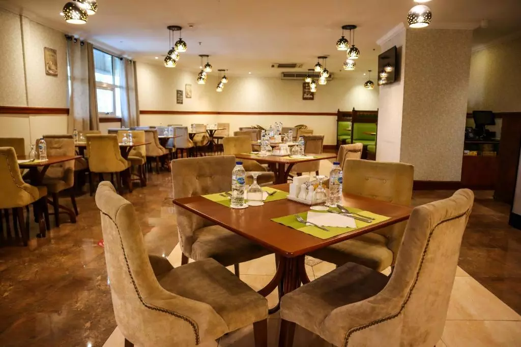 غذا خوری Excelsior Hotel Downtown Dubai