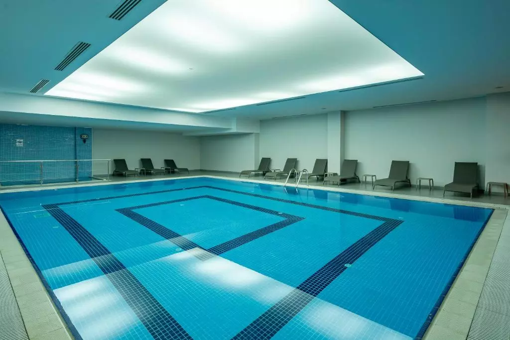 استخر Megasaray WestBeach Antalya