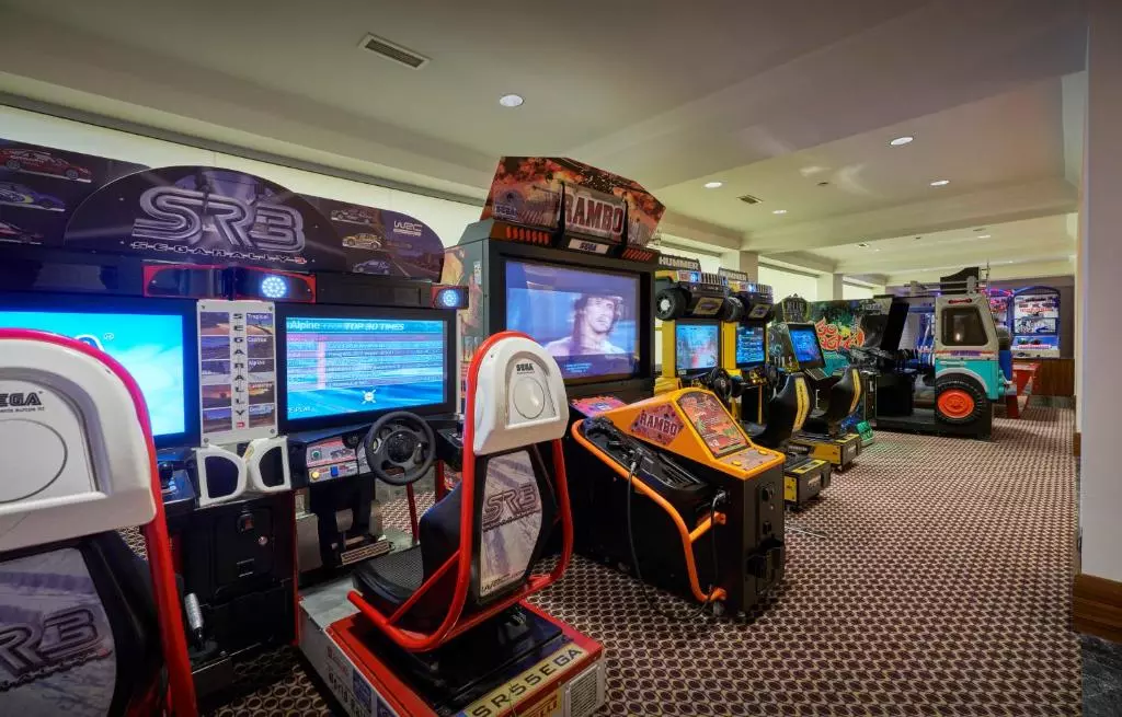 سالن بازی گیم Calista Luxury Resort