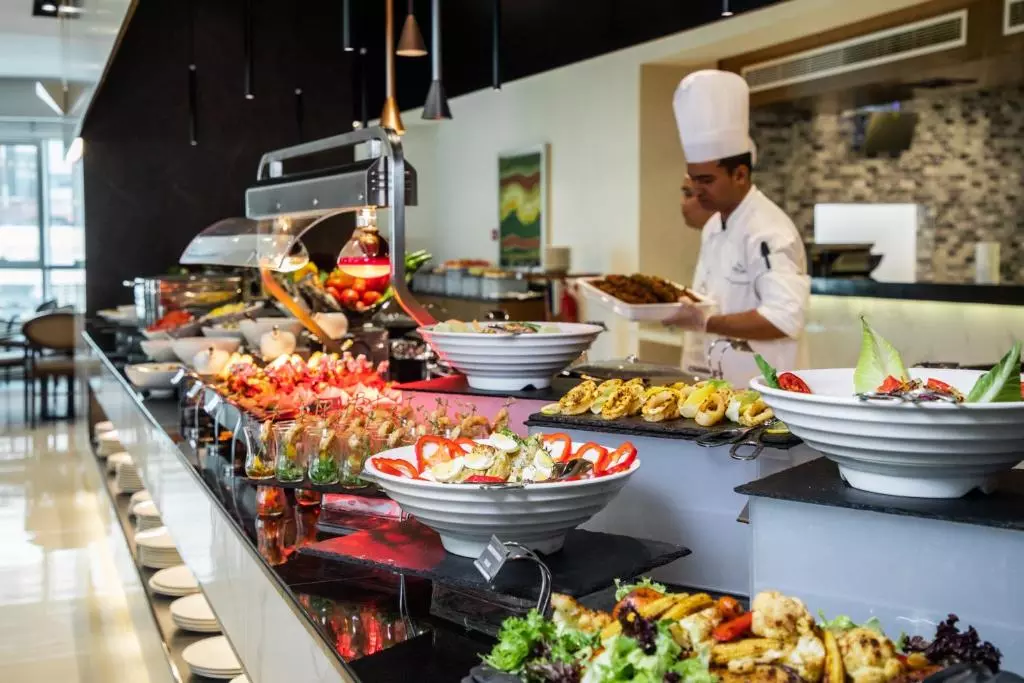 رستوران Elite Byblos Hotel Dubai