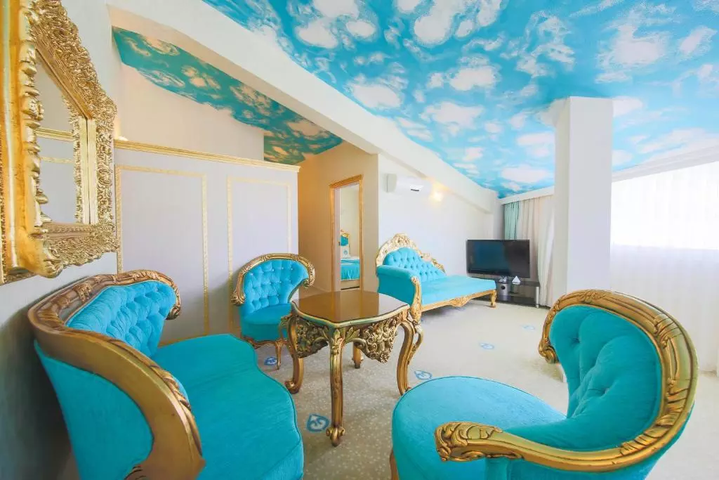 اتاق DAIMA BIZ RESORT