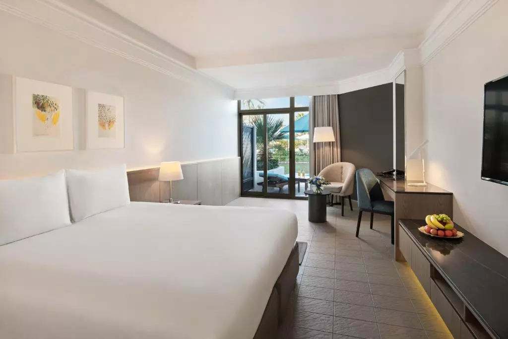 اتاق JA Beach Hotel