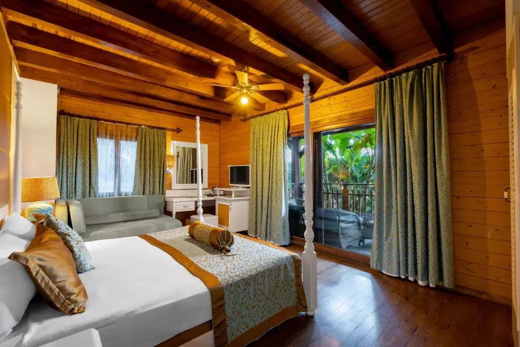 اتاق LONG BEACH RESORT