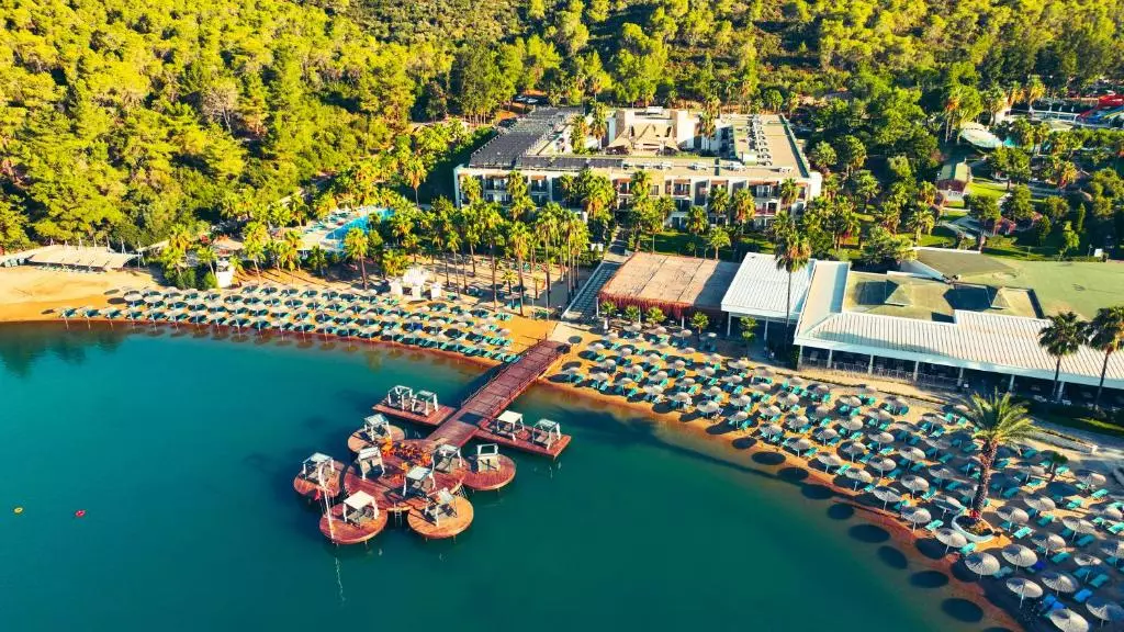 ساحل GREEN BAY RESORT BODRUM