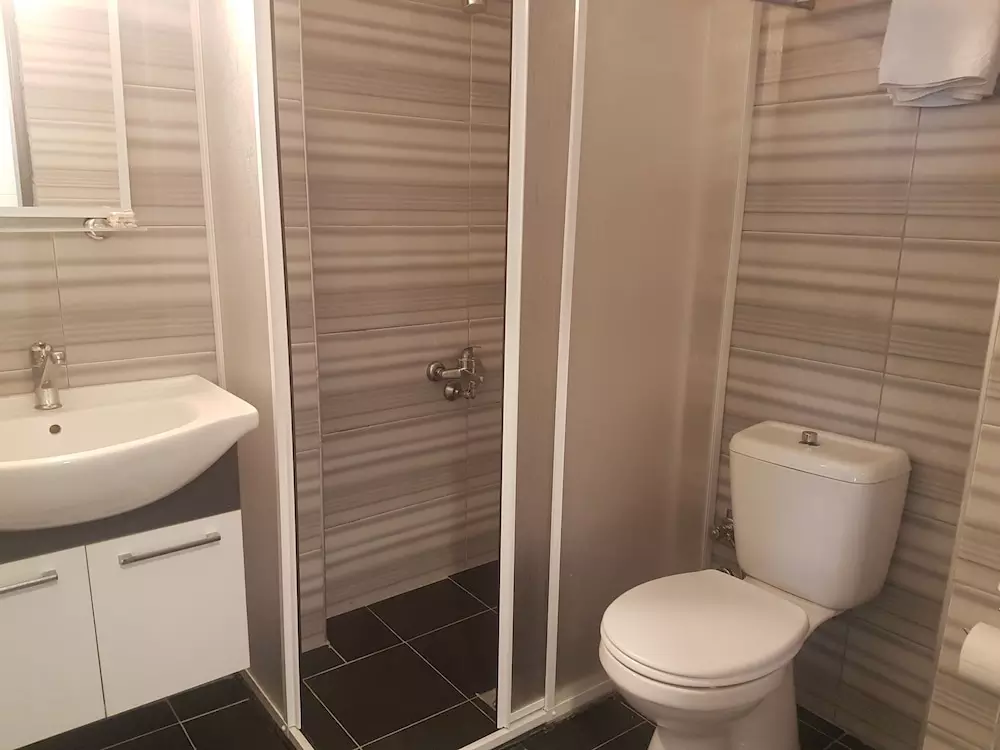 سرویس بهداشتی Alican Hotel
