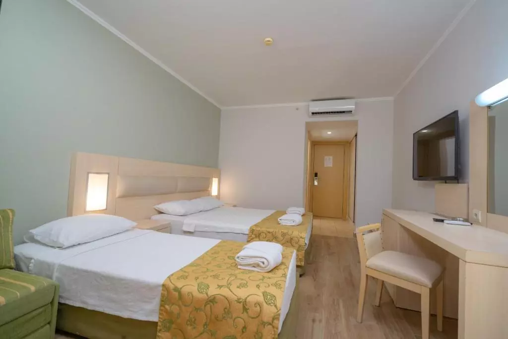 اتاق MG WHITE LILYUM SPO