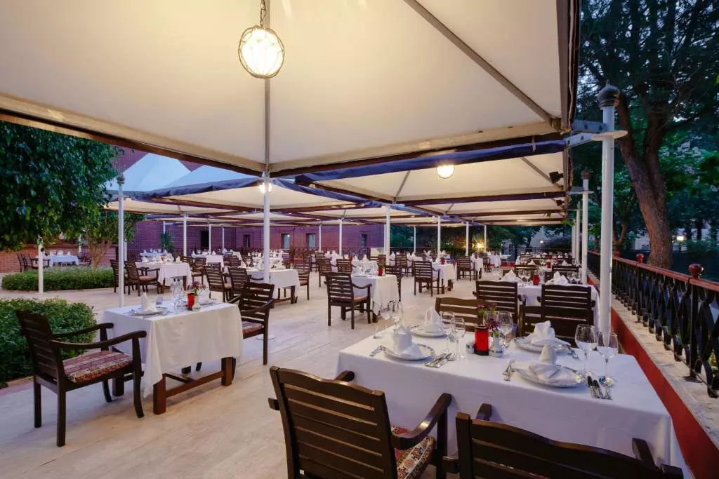 رستوران Asteria Kremlin Palace Hotel Antalya