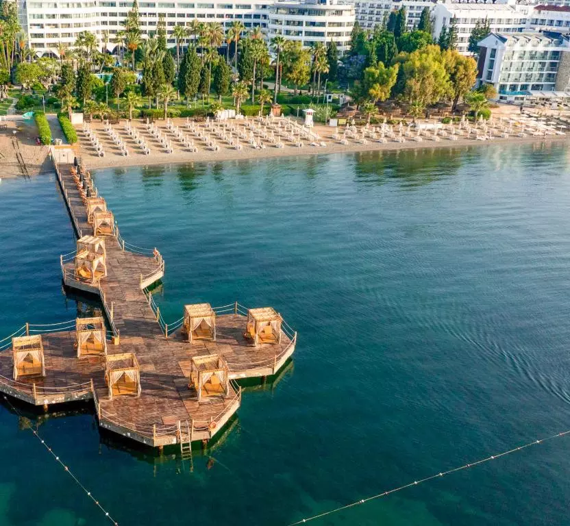 ساحل TUI BLUE GRAND AZUR