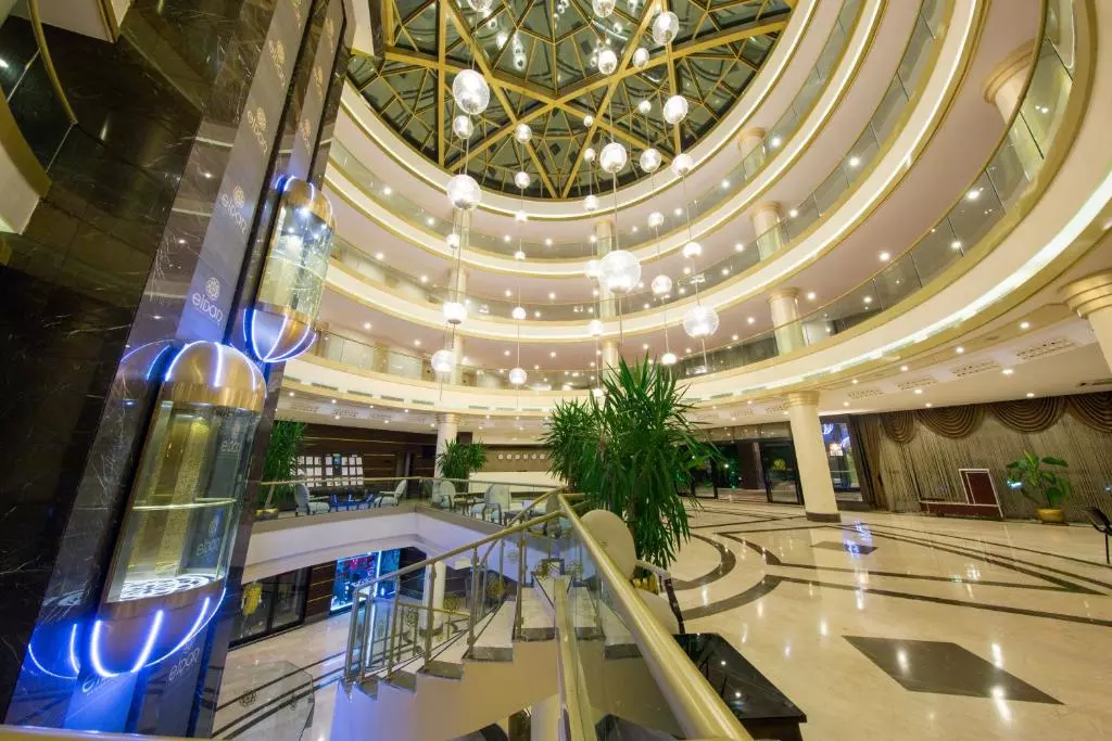 لابی ELDAR RESORT