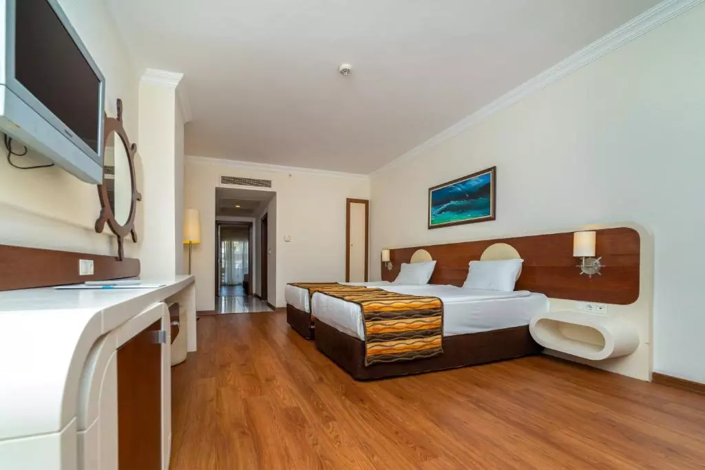 اتاق TRANSATLANTIK