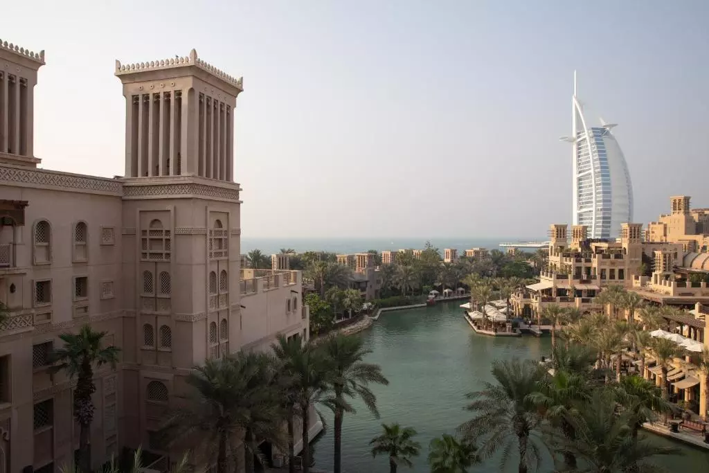 jumeirah al qasr