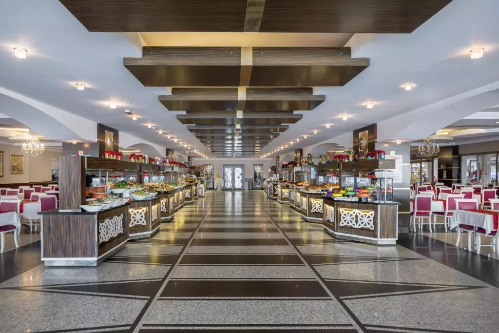 رستوران BEACH CLUB DOGANAY