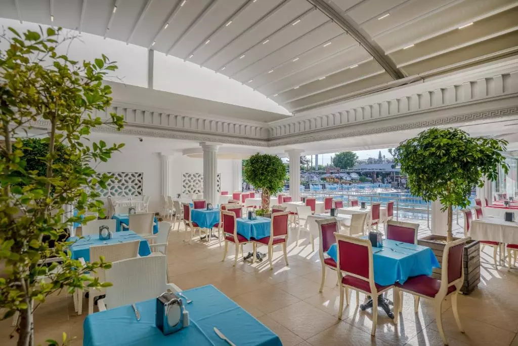 غذا خوری BEACH CLUB DOGANAY