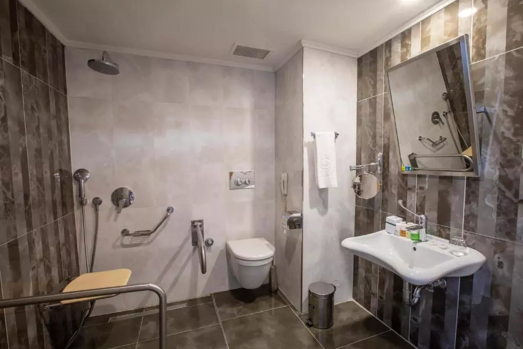 سرویس بهداشتی SHERWOOD SUITE LARA