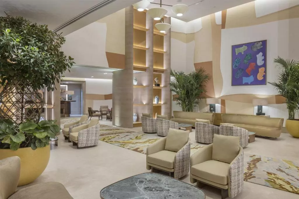 سالن انتظار HYATT REGENCY