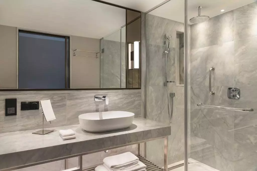 سرویس بهداشتی MARRIOTT IZMIR