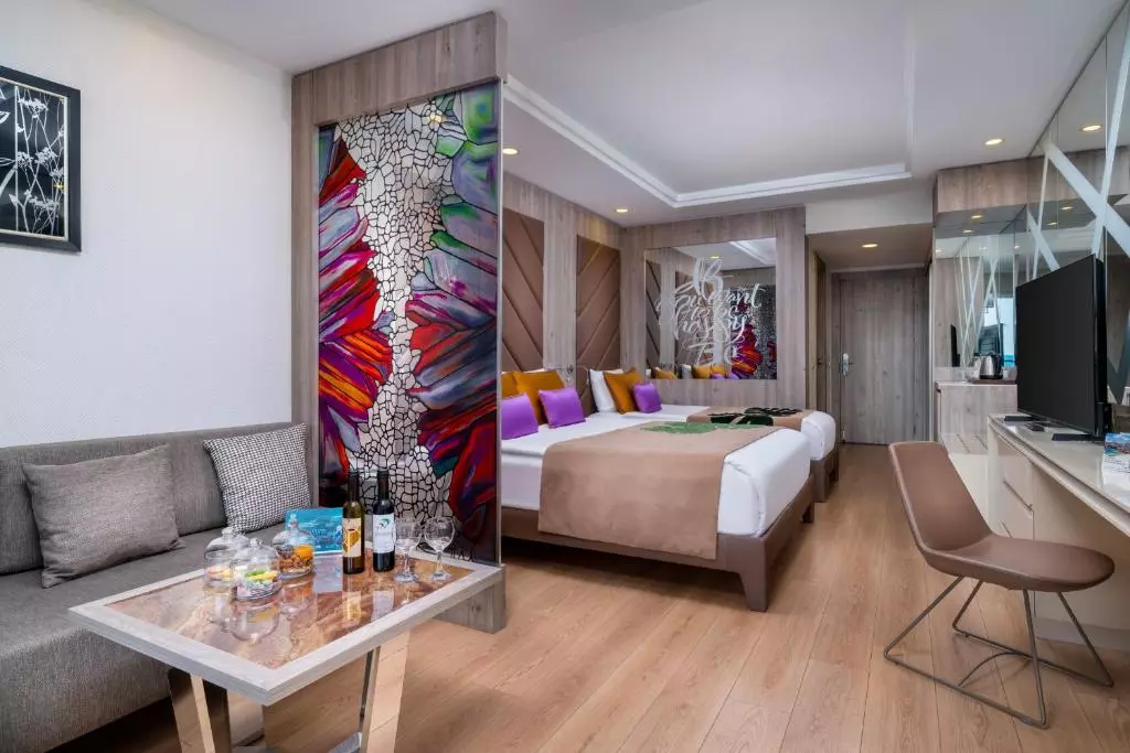 اتاق DELPHINE BE GRAND