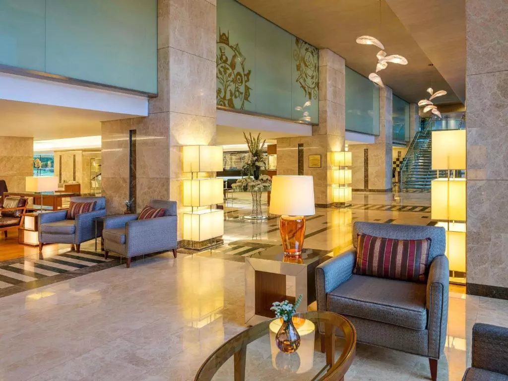 لابی Swissotel Buyuk Efes Izmir