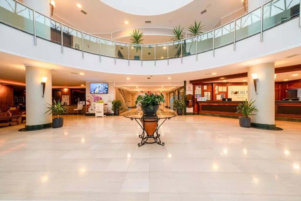 لابی Bodrum Holiday Resort