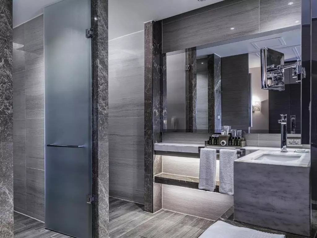 سرویس بهداشتی Rixos Premium Belek