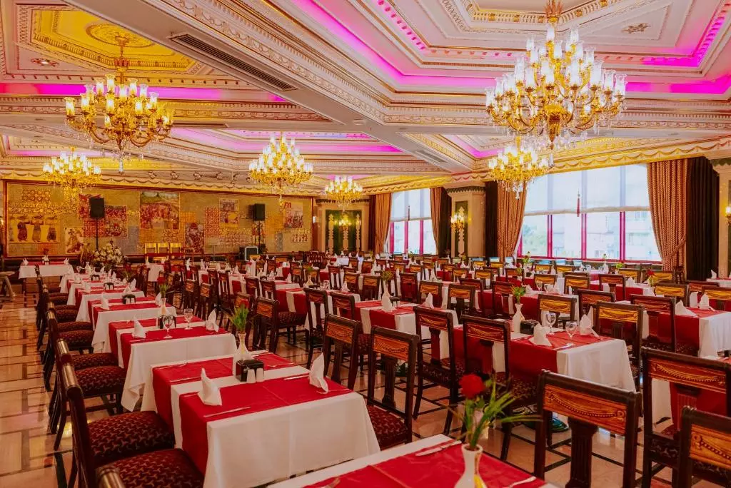 رستوران CLUB HOTEL SERA (CLUB)