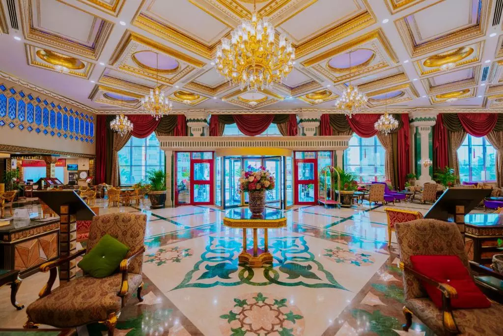 لابی Club Hotel Sera