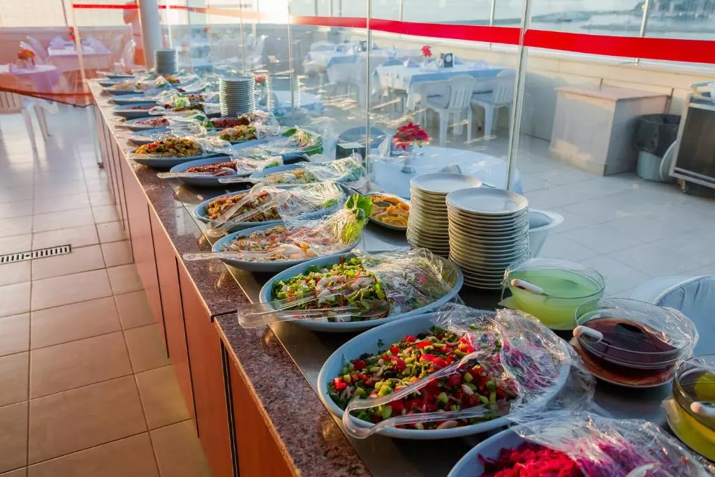 رستوران Derici Hotel