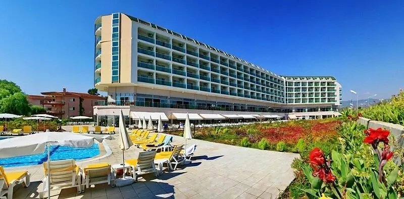 Hedef Beach Resort & Spa
