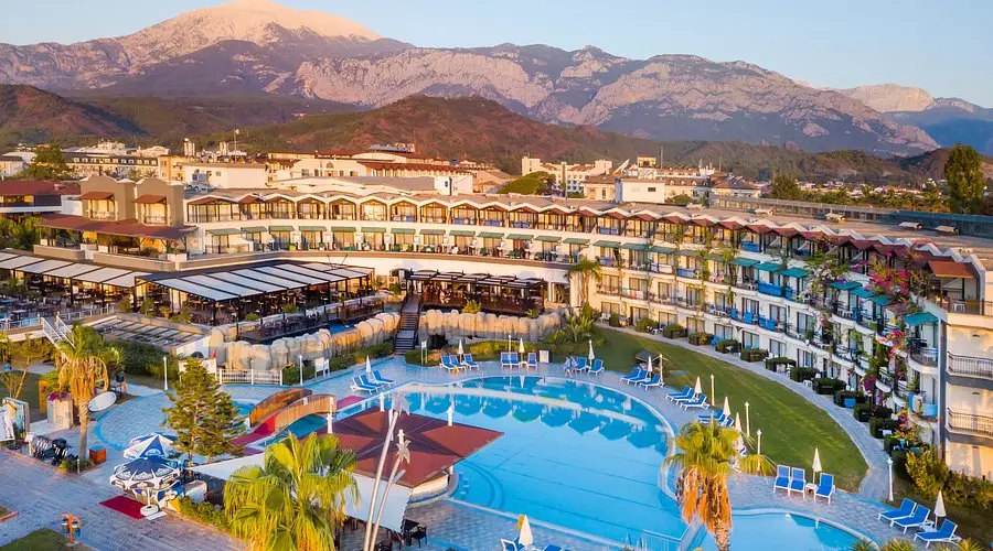 هتل آرماس لابادا بیچ