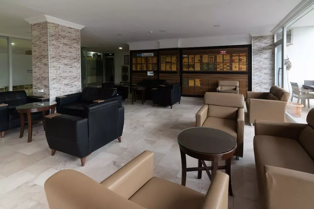 اتاق انتظار Grand Hotel Derin
