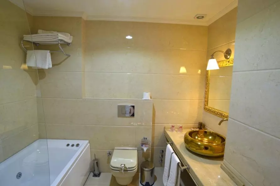 سرویس بهداشتی By Murat Crown